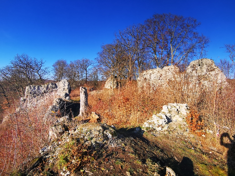 Mauern von Burg Questenberg